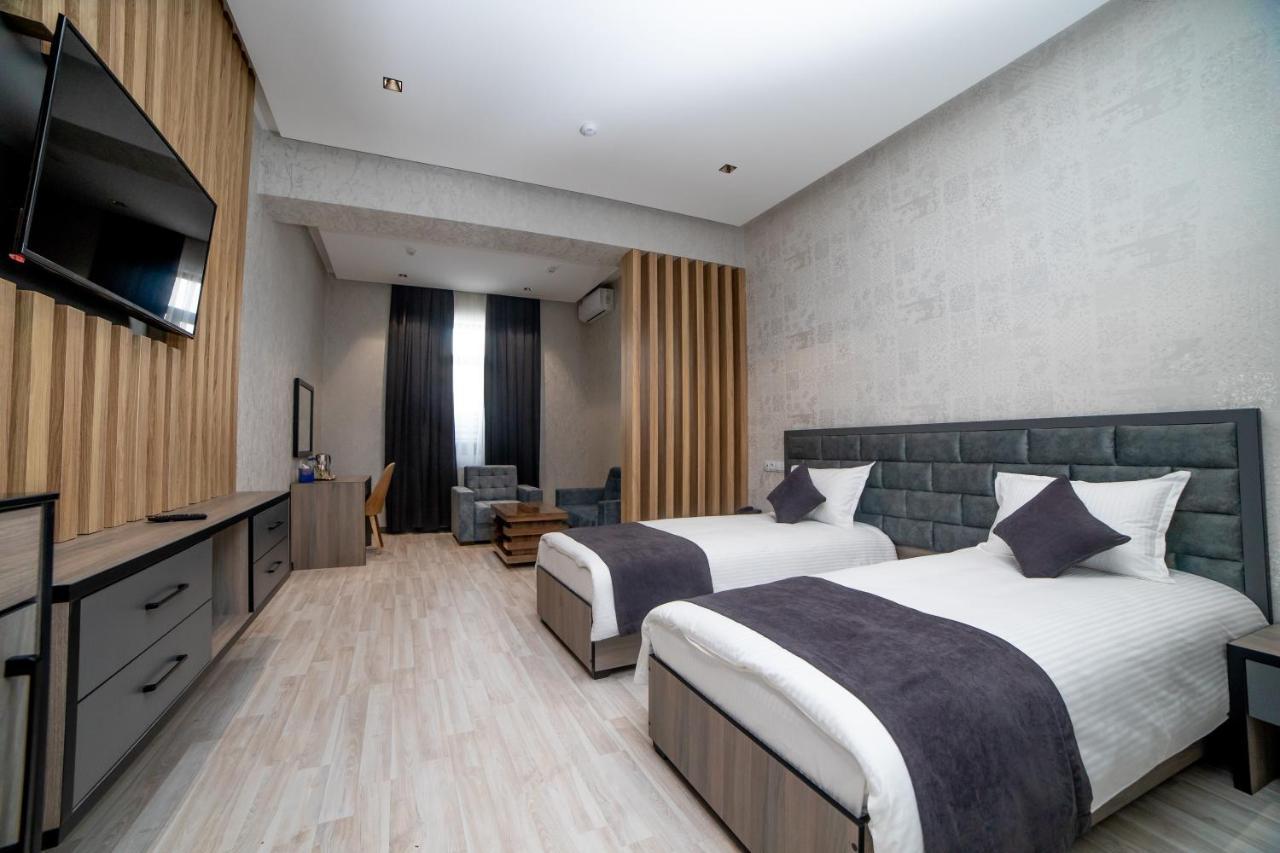 Hotel New York Tachkent Extérieur photo