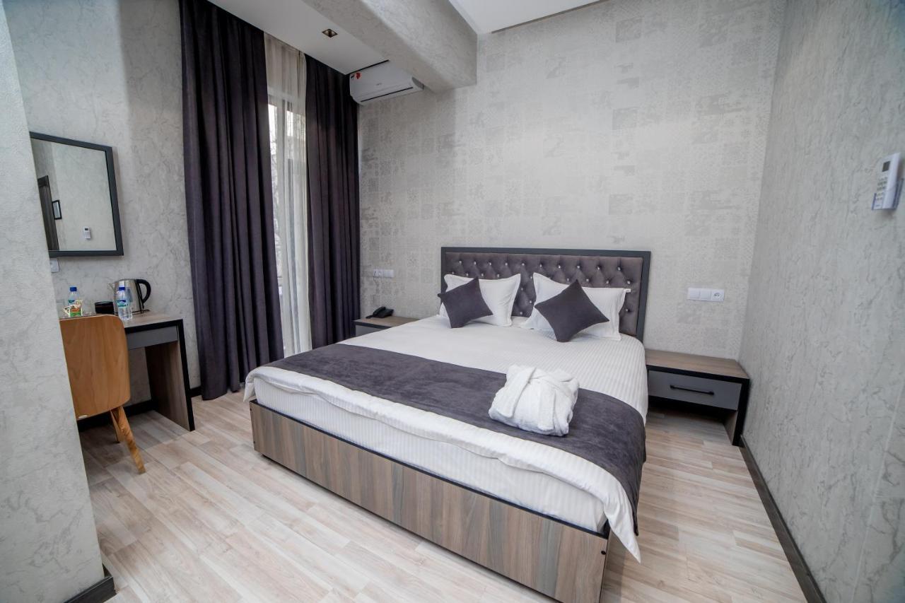 Hotel New York Tachkent Extérieur photo