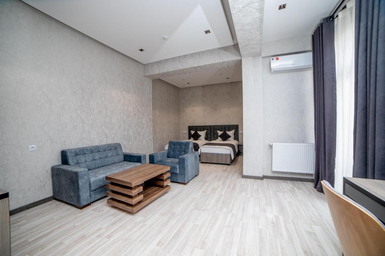 Hotel New York Tachkent Extérieur photo